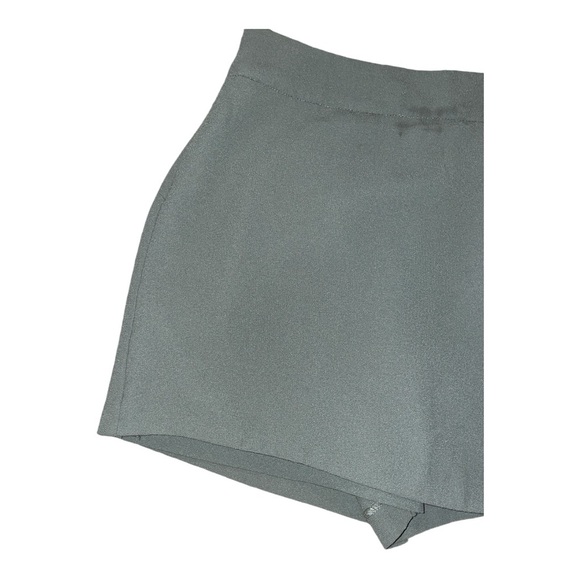 Forever 21 Green Khaki Mini Skirt, Size S, Back Zipper, Casual/Workwear - Picture 2 of 7